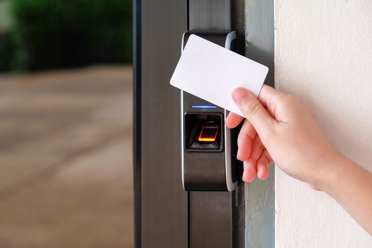 How to Choose a Good Door Access Code
