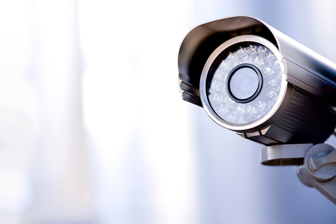 Commercial-Security-Camera_Featured-Image
