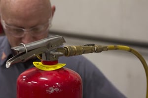 Pressurizing Fire Extinguisher