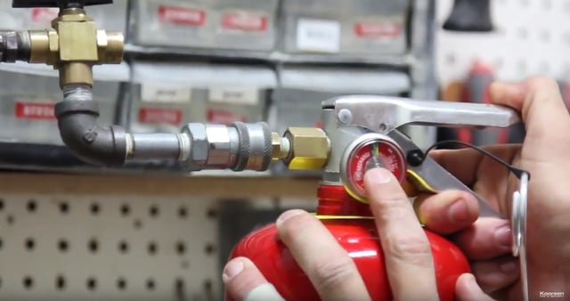Pressurize Fire Extinguisher Cylinder