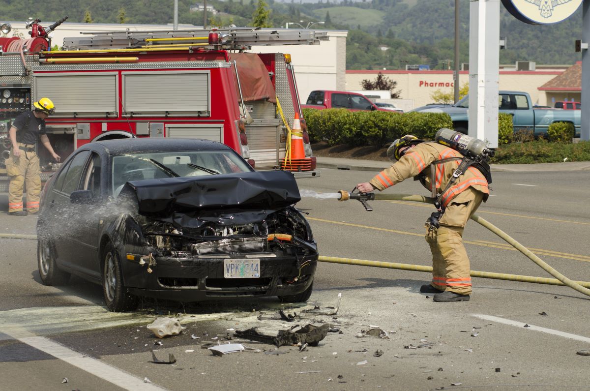 car fire shutterstock_283745630