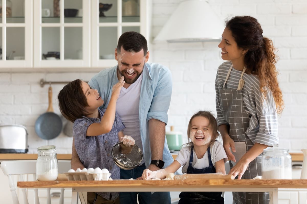 familyin kitchenshutterstock_1660546018